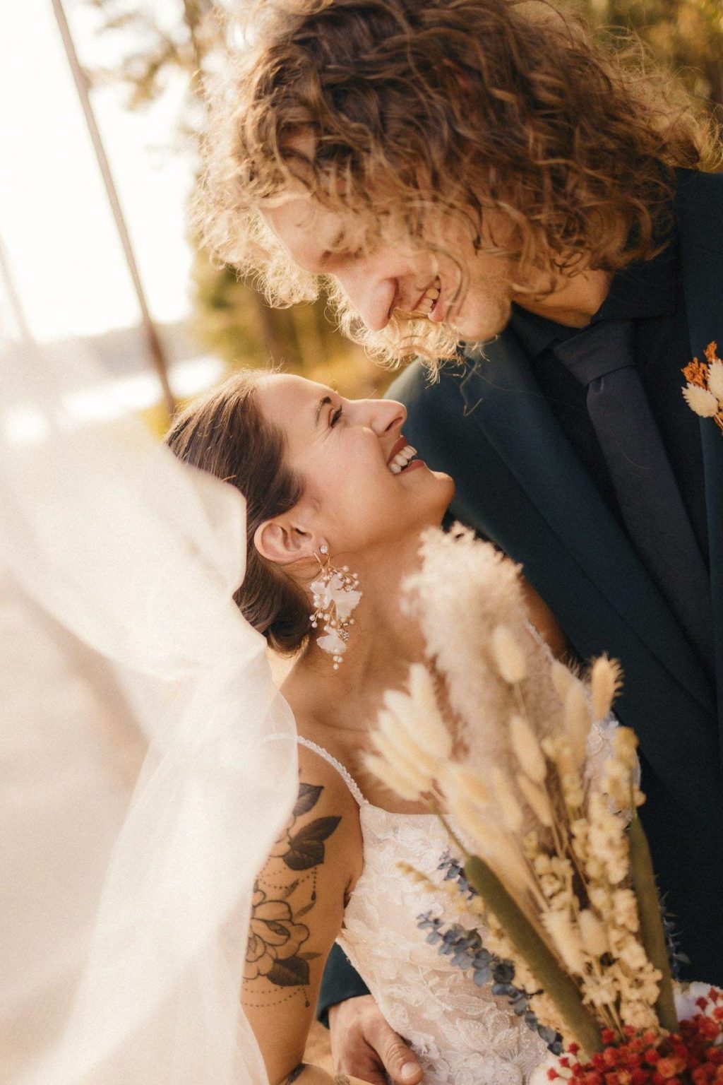 电影美学永恒胶片颗粒模拟暖色系家庭生活人物肖像照片调色Lightroom预设 SMAL – KINO PRESETS & PROFILES 插件预设 第36张-素材湾丨精选海外优质设计素材资源 电影美学永恒胶片颗粒模拟暖色系家庭生活人物肖像照片调色Lightroom预设 SMAL – KINO PRESETS & PROFILES 插件预设 sucaiwan.com