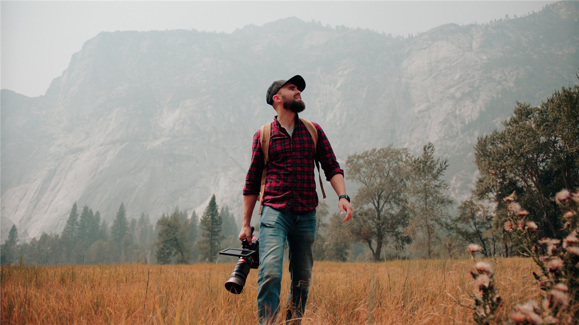 VINCENT COLORFILM VINTAGE - LUT Pack 复古电影美学胶片模拟SLOG/VLOG色彩分级视频短片LUT调色预设 插件预设 第6张-素材湾丨精选海外优质设计素材资源 VINCENT COLORFILM VINTAGE - LUT Pack 复古电影美学胶片模拟SLOG/VLOG色彩分级视频短片LUT调色预设 插件预设 sucaiwan.com