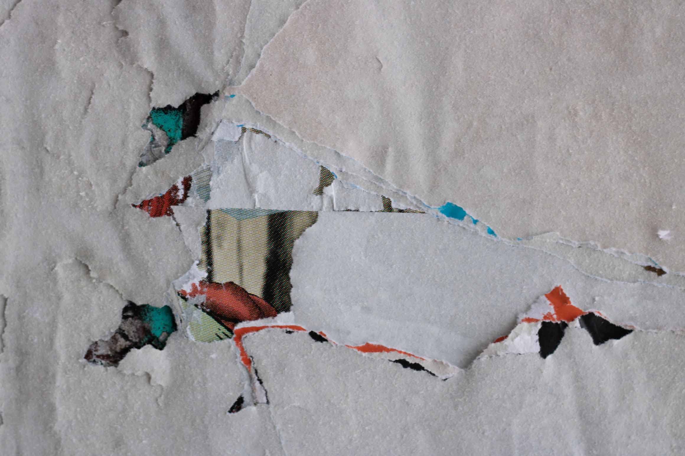 92款国外欧美风墙贴撕裂褶皱做旧复古毛边磨损纸张高清背景图片素材 Walls of Berlin – Torn Paper Textures 图片素材 sucaiwan.com