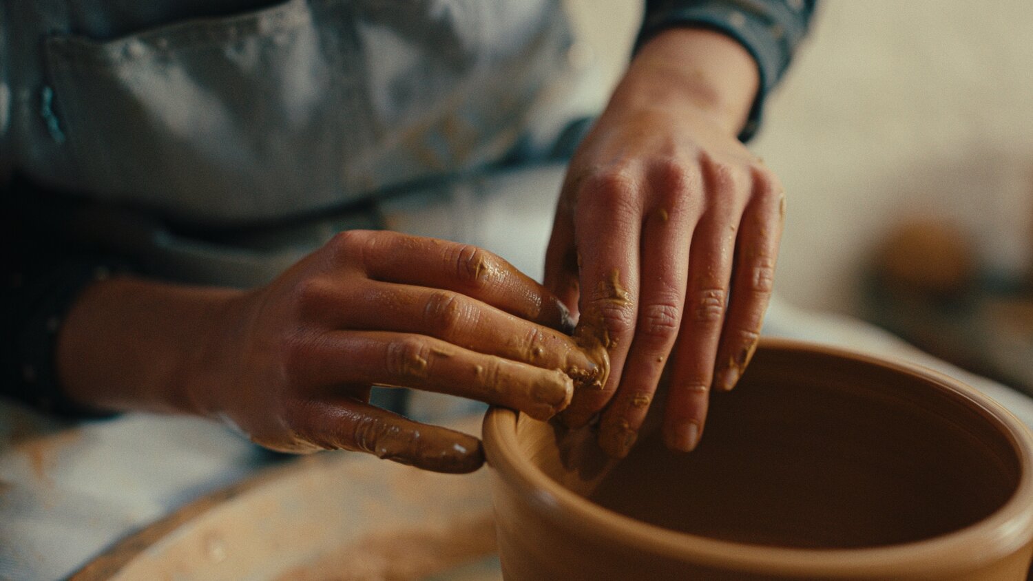 Juan Melara 达芬奇调色灵活的胶片模拟 - 新的FilmUnlimited PowerGrades Kodak 250D 和 Kodak 500T - Davinci、PR、FCPX 插件预设 第7张-素材湾丨精选海外优质设计素材资源 Juan Melara 达芬奇调色灵活的胶片模拟 - 新的FilmUnlimited PowerGrades Kodak 250D 和 Kodak 500T - Davinci、PR、FCPX 插件预设 sucaiwan.com