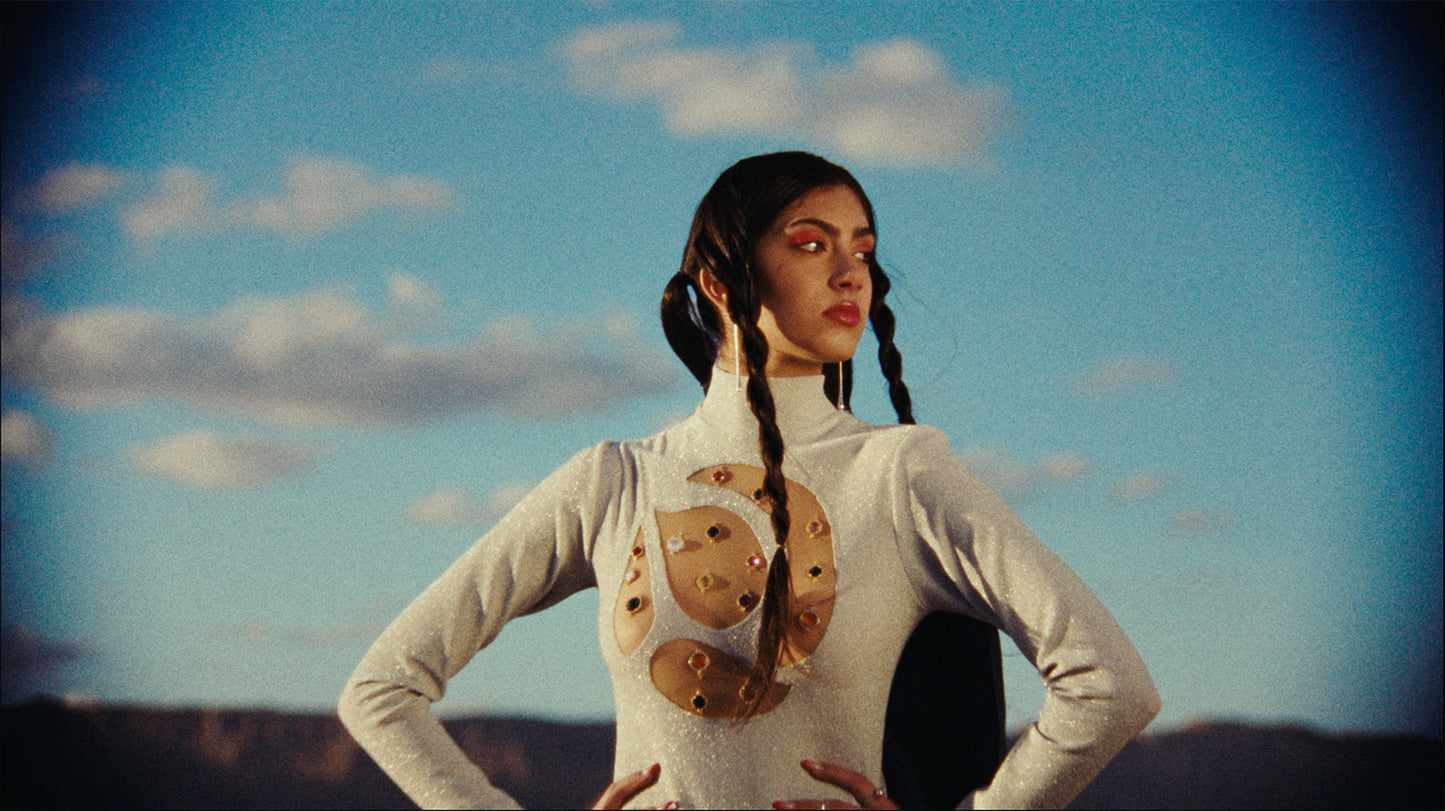 39个复古美学柯达胶片色彩风格模拟电影LUT调色预设+胶片颗粒素材 Vincent Color Film – CINEMATIC – LUT Pack – Kodak Film Inspired , 第3张-素材湾丨精选海外优质设计素材资源 39个复古美学柯达胶片色彩风格模拟电影LUT调色预设+胶片颗粒素材 Vincent Color Film – CINEMATIC – LUT Pack – Kodak Film Inspired , sucaiwan.com