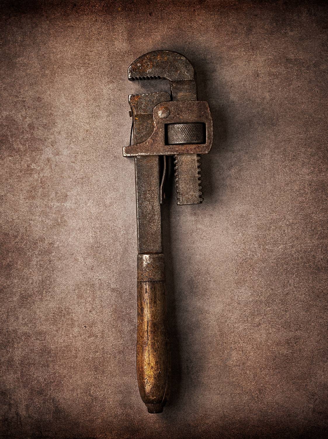 国外风格产品摄影照片后期修图视频教程 中英文字幕 Joel Grimes – Still Life Masterclass 设计教程 第5张-素材湾丨精选海外优质设计素材资源 国外风格产品摄影照片后期修图视频教程 中英文字幕 Joel Grimes – Still Life Masterclass 设计教程 sucaiwan.com