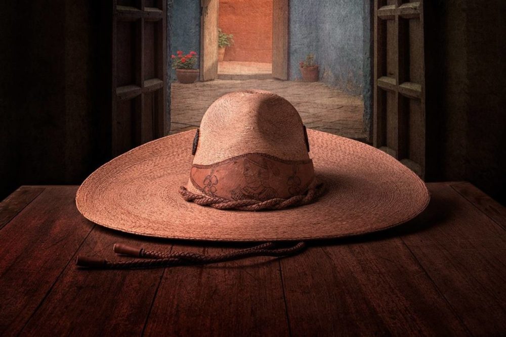 国外风格产品摄影照片后期修图视频教程 中英文字幕 Joel Grimes – Still Life Masterclass 设计教程 第7张-素材湾丨精选海外优质设计素材资源 国外风格产品摄影照片后期修图视频教程 中英文字幕 Joel Grimes – Still Life Masterclass 设计教程 sucaiwan.com