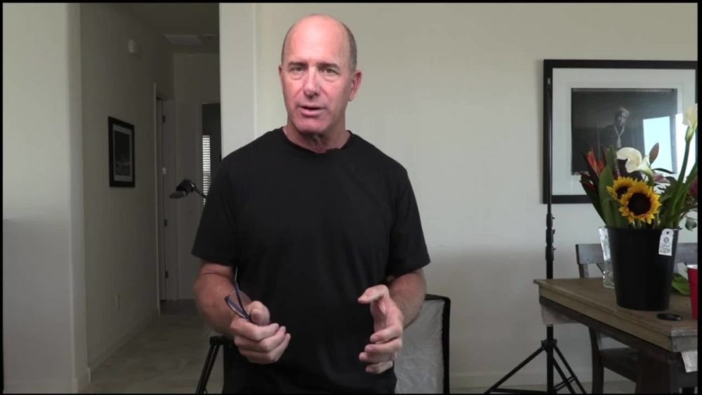 国外风格产品摄影照片后期修图视频教程 中英文字幕 Joel Grimes – Still Life Masterclass 设计教程 第16张-素材湾丨精选海外优质设计素材资源 国外风格产品摄影照片后期修图视频教程 中英文字幕 Joel Grimes – Still Life Masterclass 设计教程 sucaiwan.com