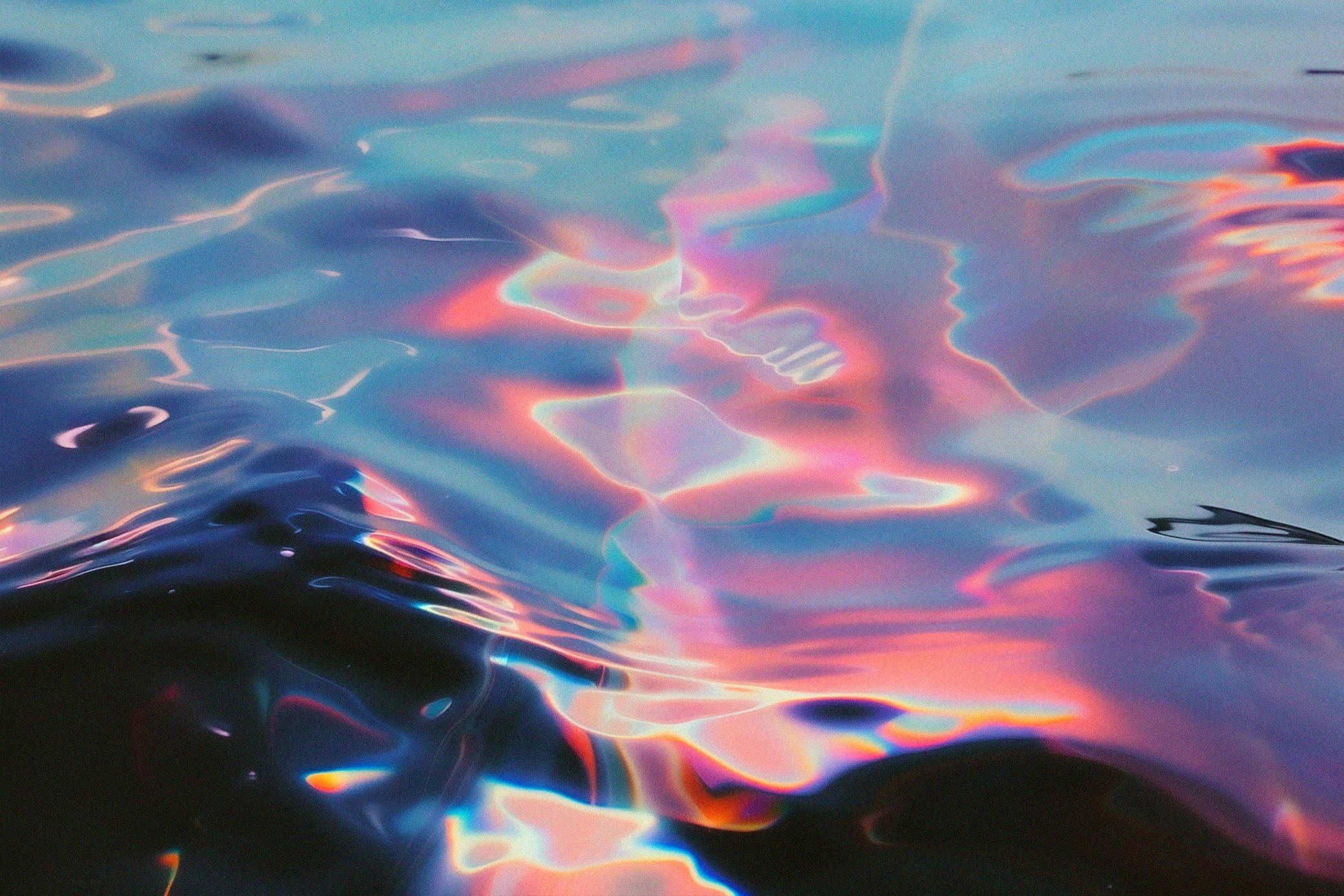 现代柔和玻璃质感浮动水面波纹起伏抽象超现实背景图片设计素材 Substance Backgrounds 图片素材 第4张-素材湾丨精选海外优质设计素材资源 现代柔和玻璃质感浮动水面波纹起伏抽象超现实背景图片设计素材 Substance Backgrounds 图片素材 sucaiwan.com