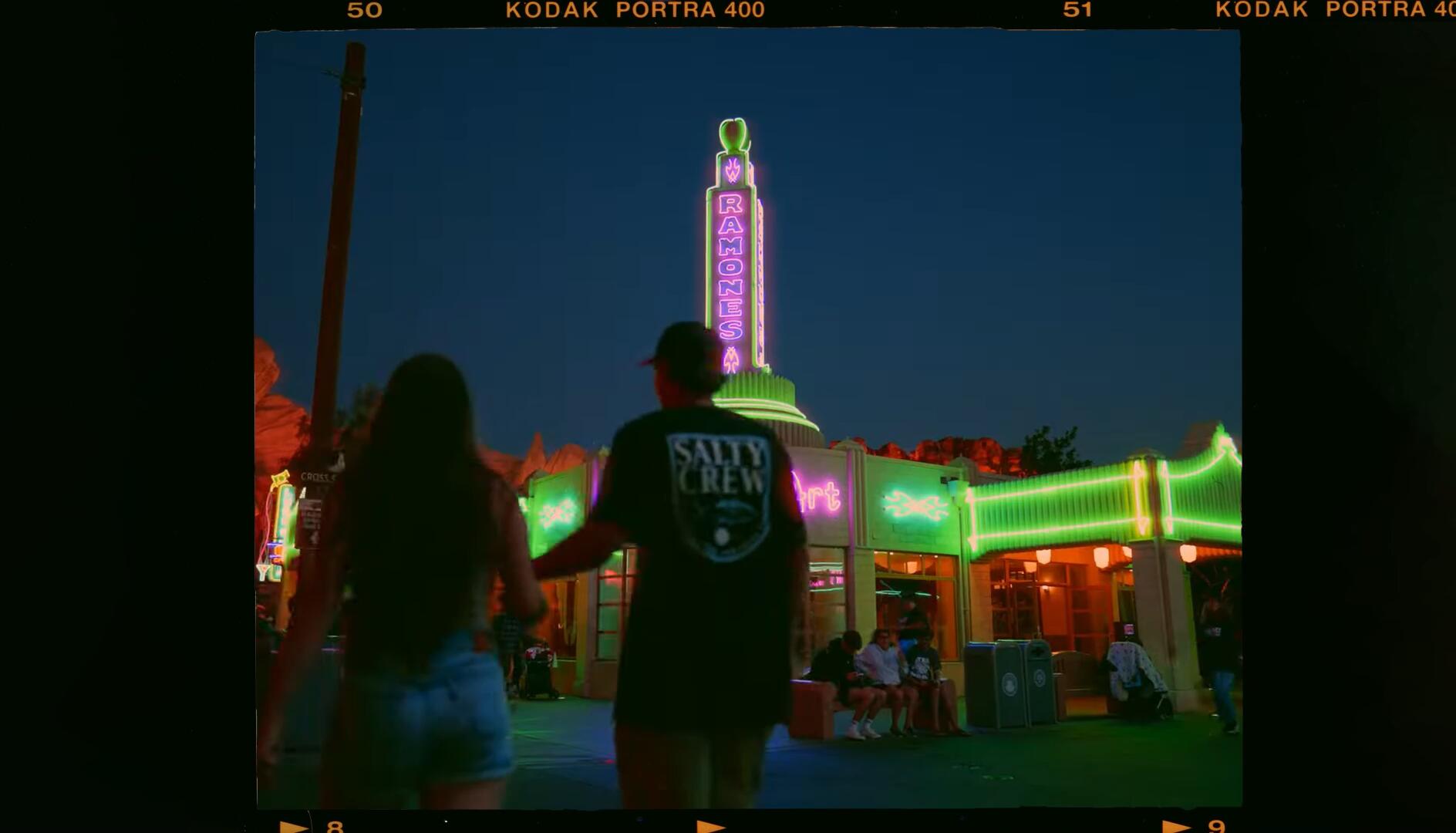 老式怀旧放映机/宝丽来胶片边框电影帧横屏框架PNG+MOV叠加层+音效 Retrovision - Letterbox Frames 影视音频 第6张-素材湾丨精选海外优质设计素材资源 老式怀旧放映机/宝丽来胶片边框电影帧横屏框架PNG+MOV叠加层+音效 Retrovision - Letterbox Frames 影视音频 sucaiwan.com