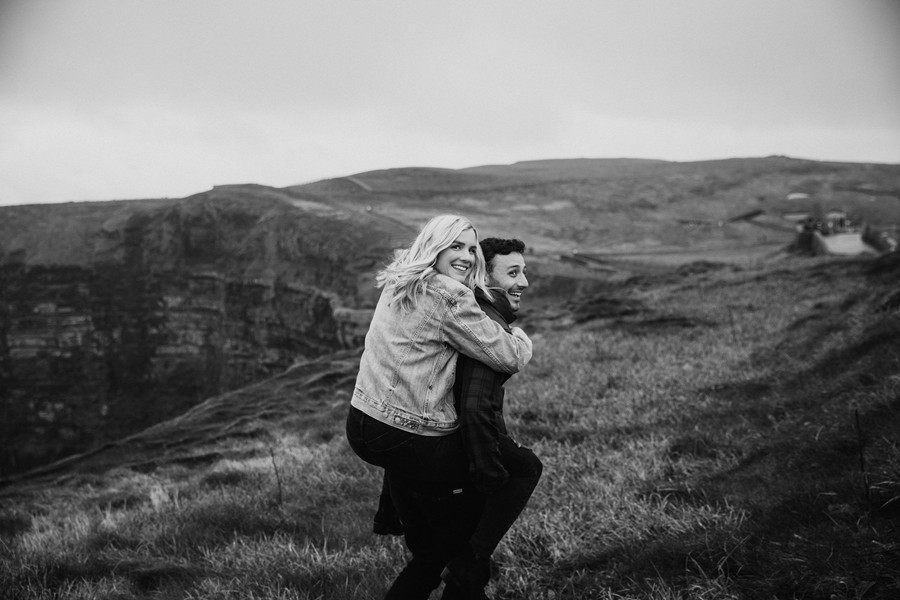 亮色温暖婚礼情侣摄影照片调色Lightroom预设 G-PRESETS – Janelle Elise Presets 插件预设 第23张-素材湾丨精选海外优质设计素材资源 亮色温暖婚礼情侣摄影照片调色Lightroom预设 G-PRESETS – Janelle Elise Presets 插件预设 sucaiwan.com