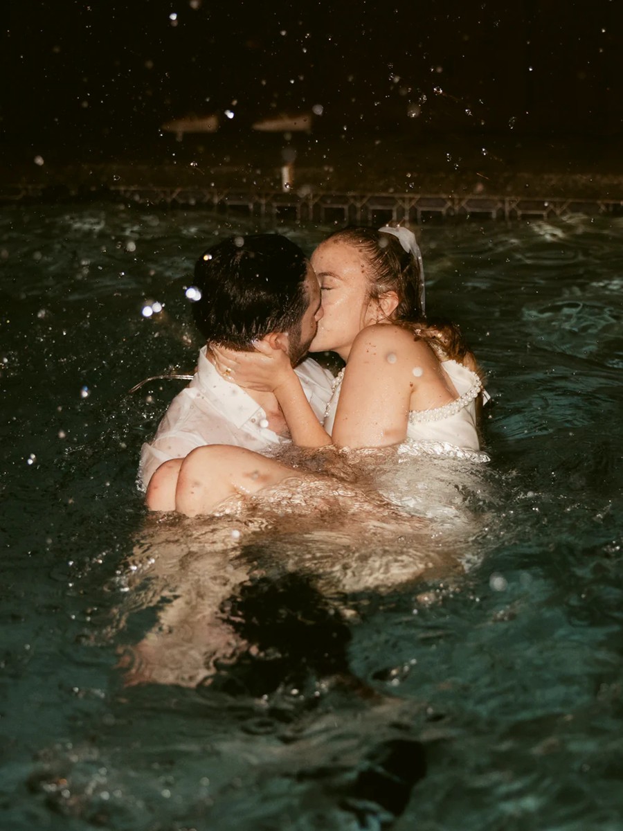 Refinedco - REFINED IV 明亮自然婚礼人像家庭摄影新生儿宝宝摄影后期 Lightroom预设 插件预设 第9张-素材湾丨精选海外优质设计素材资源 Refinedco - REFINED IV 明亮自然婚礼人像家庭摄影新生儿宝宝摄影后期 Lightroom预设 插件预设 sucaiwan.com