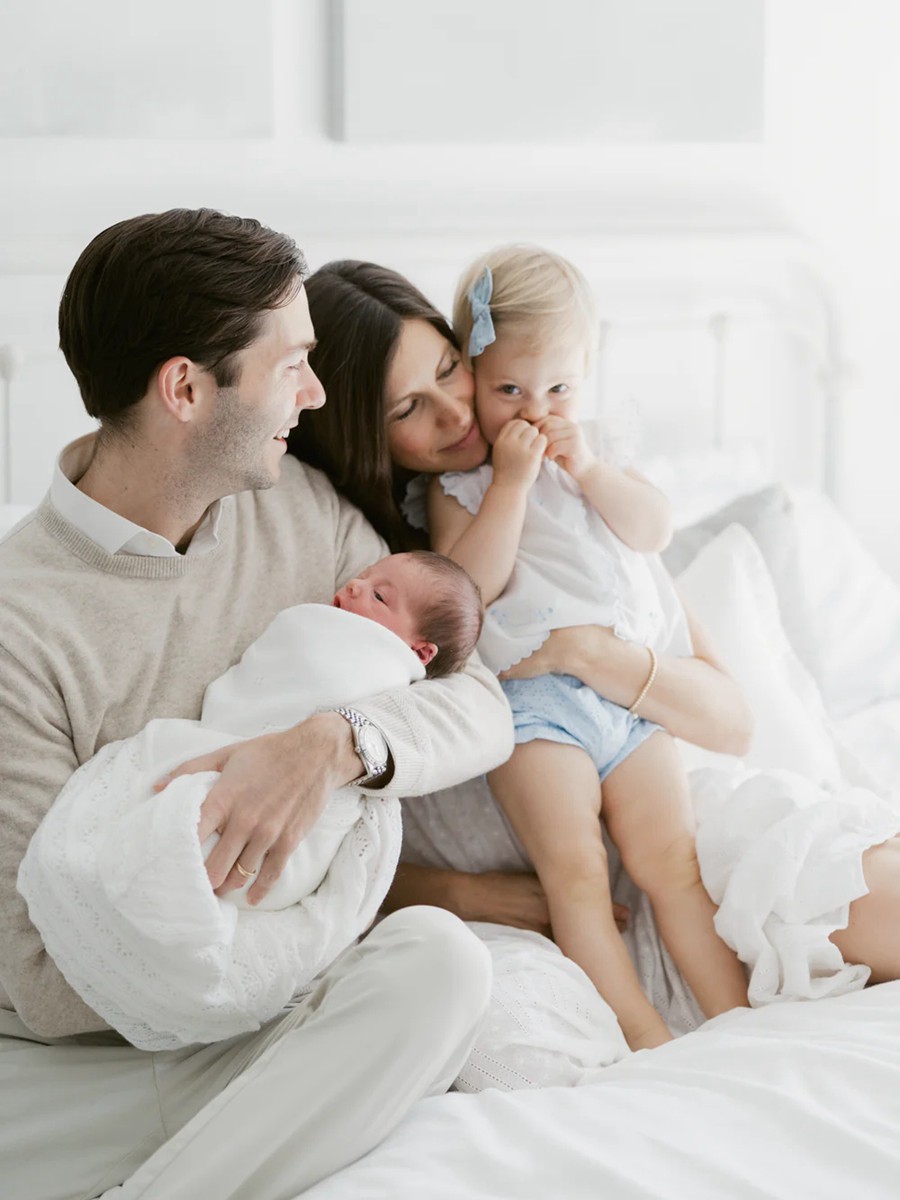 Refinedco - REFINED IV 明亮自然婚礼人像家庭摄影新生儿宝宝摄影后期 Lightroom预设 插件预设 第7张-素材湾丨精选海外优质设计素材资源 Refinedco - REFINED IV 明亮自然婚礼人像家庭摄影新生儿宝宝摄影后期 Lightroom预设 插件预设 sucaiwan.com