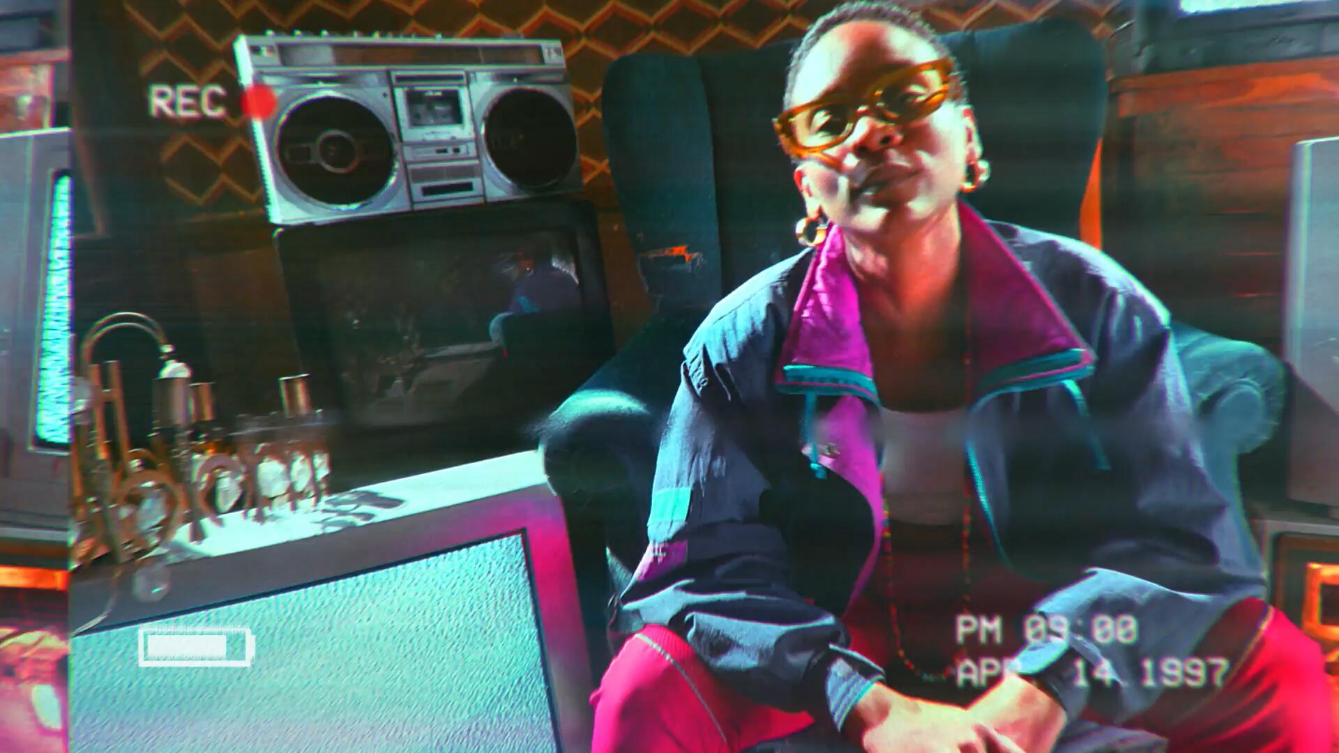 达芬奇预设:复古怀旧电影氛围画面扭曲粗糙噪点VHS机器损坏失真纹理效果 插件预设 第7张-素材湾丨精选海外优质设计素材资源 达芬奇预设:复古怀旧电影氛围画面扭曲粗糙噪点VHS机器损坏失真纹理效果 插件预设 sucaiwan.com