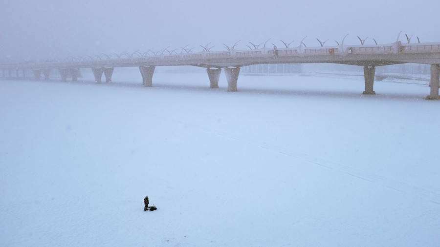 CINEMATOGRAPHE 旅拍风光城市人文扫街人像 夜间摄影 电影胶片模拟 Lightroom Presets 大师预设 by Viktor Balaguer 插件预设 第32张-素材湾丨精选海外优质设计素材资源 CINEMATOGRAPHE 旅拍风光城市人文扫街人像 夜间摄影 电影胶片模拟 Lightroom Presets 大师预设 by Viktor Balaguer 插件预设 sucaiwan.com