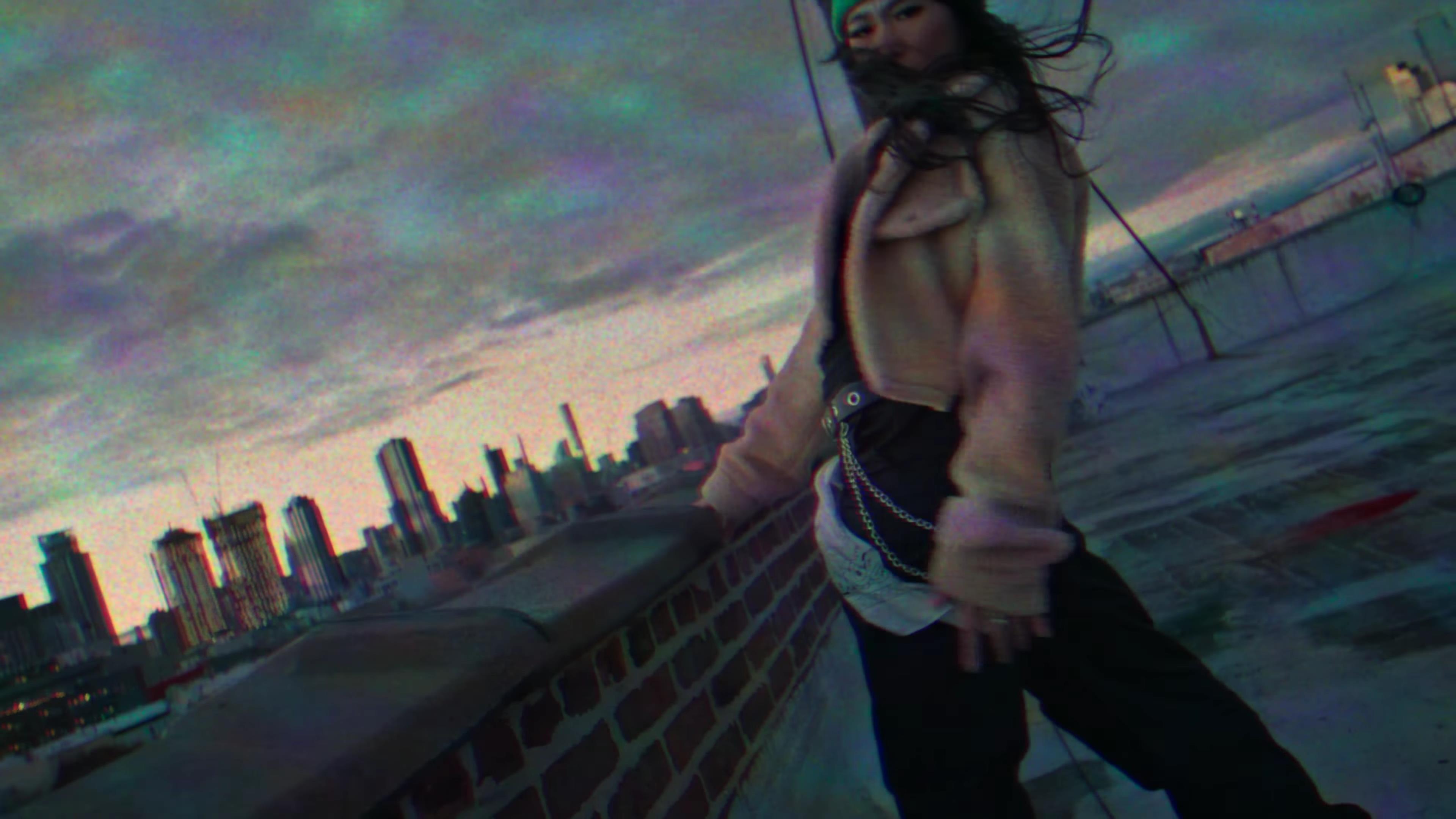 MotionVFX - mStyle VCR 复古VHS时代美学老派电影旧磁带故障失真纹理模拟达芬奇预设效果 插件预设 第14张-素材湾丨精选海外优质设计素材资源 MotionVFX - mStyle VCR 复古VHS时代美学老派电影旧磁带故障失真纹理模拟达芬奇预设效果 插件预设 sucaiwan.com