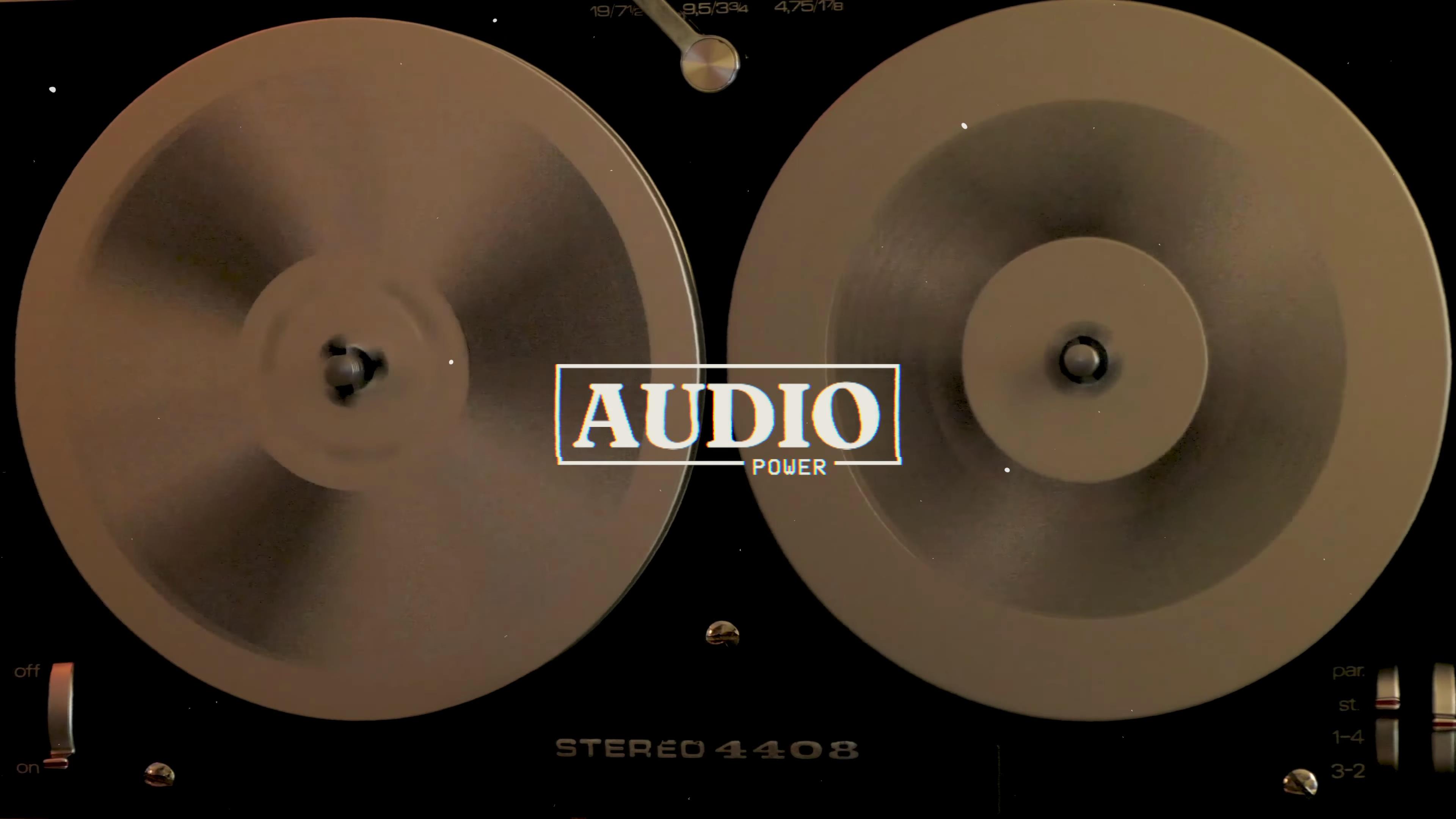 MotionVFX - mStyle VCR 复古VHS时代美学老派电影旧磁带故障失真纹理模拟达芬奇预设效果 插件预设 第19张-素材湾丨精选海外优质设计素材资源 MotionVFX - mStyle VCR 复古VHS时代美学老派电影旧磁带故障失真纹理模拟达芬奇预设效果 插件预设 sucaiwan.com