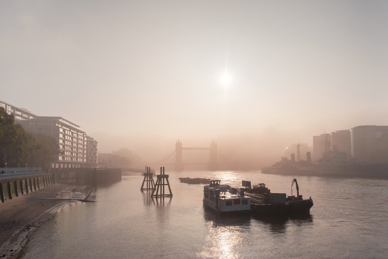 飞思 Capture One/Lightroom 照片预设 4套中性柔和朦胧都市人文扫街摄影后期滤镜预设 插件预设 第3张-素材湾丨精选海外优质设计素材资源 飞思 Capture One/Lightroom 照片预设 4套中性柔和朦胧都市人文扫街摄影后期滤镜预设 插件预设 sucaiwan.com