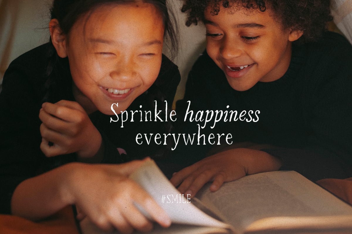 复古美式乡村花体无衬线手写装饰化妆品logo徽标徽章标题排版西文字体组合 Thrifted Attire , sucaiwan.com