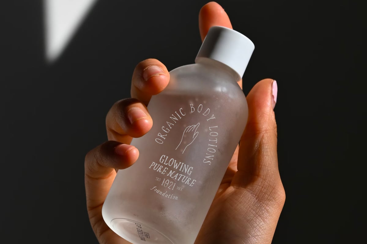 复古美式乡村花体无衬线手写装饰化妆品logo徽标徽章标题排版西文字体组合 Thrifted Attire , sucaiwan.com