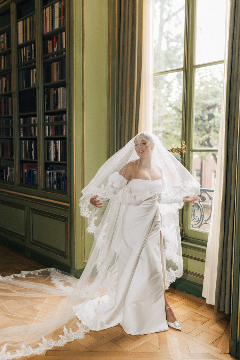 大师课程:如何使用闪光灯婚礼摄影师摄影/设置/变焦手册视频教程 The Master Flash Workshop , 第6张-素材湾丨精选海外优质设计素材资源 大师课程:如何使用闪光灯婚礼摄影师摄影/设置/变焦手册视频教程 The Master Flash Workshop , sucaiwan.com