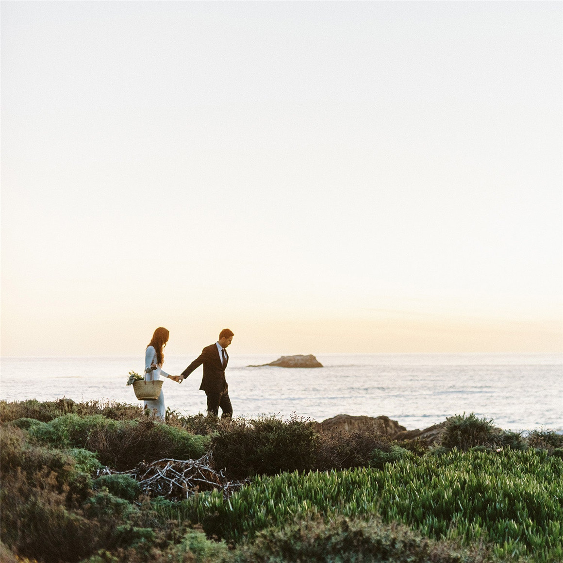 富士800Z/160C风格化胶片模拟婚礼、人像、商业摄影Lightroom调色预设 The Archetype Process - The Green Pack II , 第2张-素材湾丨精选海外优质设计素材资源 富士800Z/160C风格化胶片模拟婚礼、人像、商业摄影Lightroom调色预设 The Archetype Process - The Green Pack II , sucaiwan.com