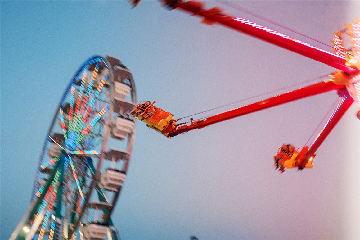 富士800Z/160C风格化胶片模拟婚礼、人像、商业摄影Lightroom调色预设 The Archetype Process - The Green Pack II , 第3张-素材湾丨精选海外优质设计素材资源 富士800Z/160C风格化胶片模拟婚礼、人像、商业摄影Lightroom调色预设 The Archetype Process - The Green Pack II , sucaiwan.com