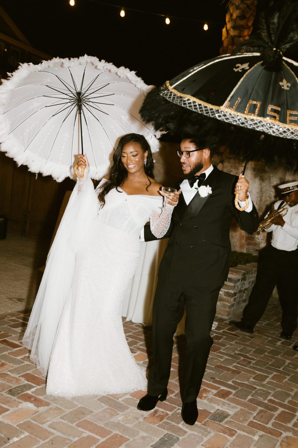 复古宝丽来35mm胶片梦幻温暖底色Lightroom调色预设 Katie Bertagnolli: Like Yesterday 插件预设 第14张-素材湾丨精选海外优质设计素材资源 复古宝丽来35mm胶片梦幻温暖底色Lightroom调色预设 Katie Bertagnolli: Like Yesterday 插件预设 sucaiwan.com