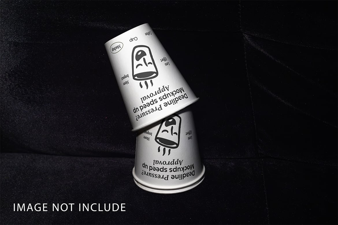 真实手持一次性外卖咖啡奶茶果汁饮料纸杯设计PS展示贴图样机模板Coffee Cup Mockup – VOL 样机素材 sucaiwan.com