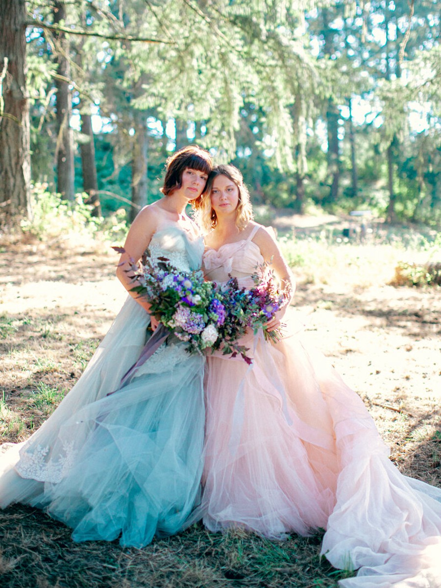 色彩鲜艳明亮桃红色婚礼肖像摄影照片调色Lightroom预设Kindred – The Storey Collection – True Colors 插件预设 第9张-素材湾丨精选海外优质设计素材资源 色彩鲜艳明亮桃红色婚礼肖像摄影照片调色Lightroom预设Kindred – The Storey Collection – True Colors 插件预设 sucaiwan.com