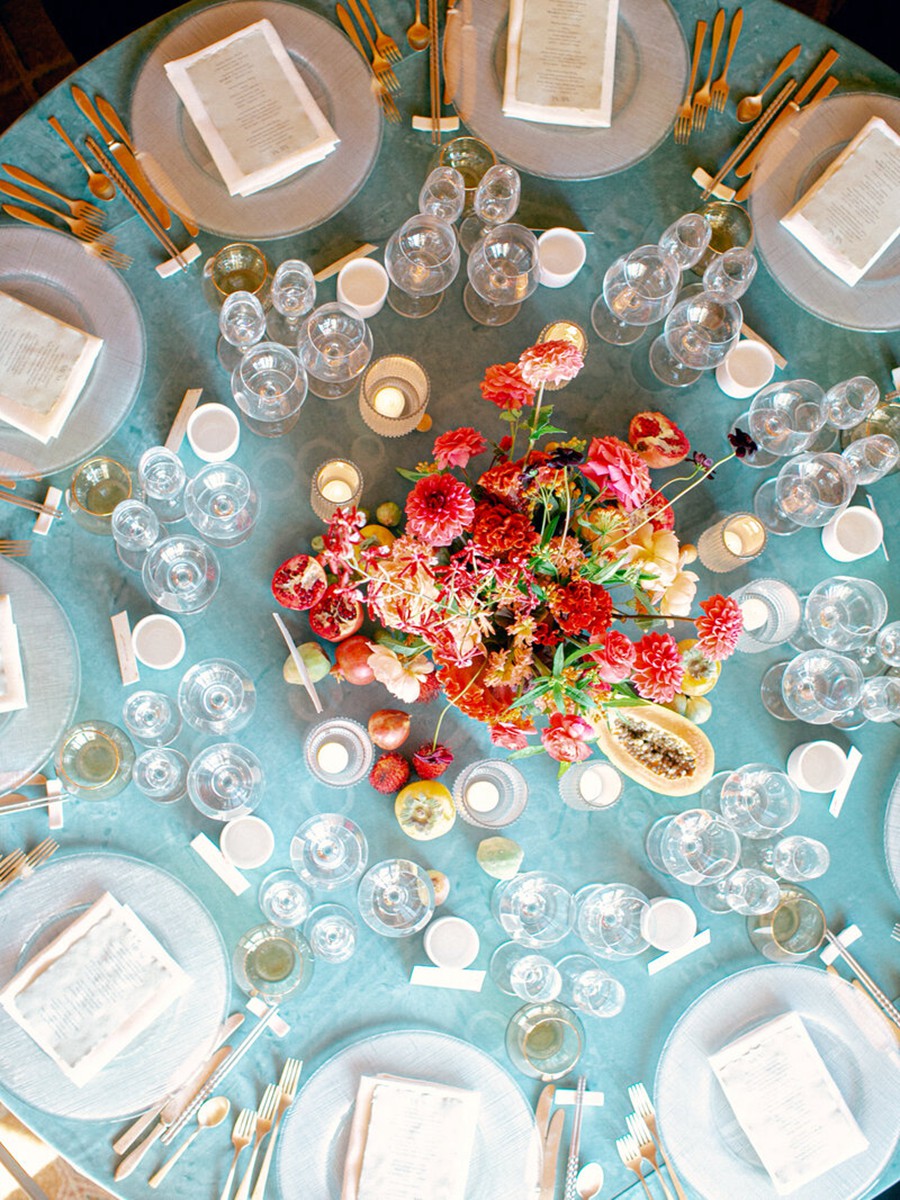 色彩鲜艳明亮桃红色婚礼肖像摄影照片调色Lightroom预设Kindred – The Storey Collection – True Colors 插件预设 第16张-素材湾丨精选海外优质设计素材资源 色彩鲜艳明亮桃红色婚礼肖像摄影照片调色Lightroom预设Kindred – The Storey Collection – True Colors 插件预设 sucaiwan.com