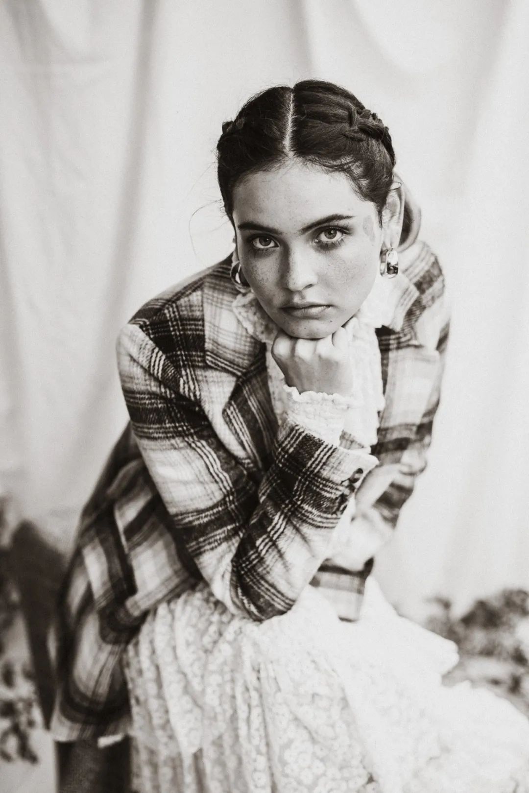 80/90年代夏日田野航海星空温暖色调人像摄影Lightroom调色预设 Archipelago - NOMAD LR/ACR PRESETS + PROFILES 插件预设 sucaiwan.com