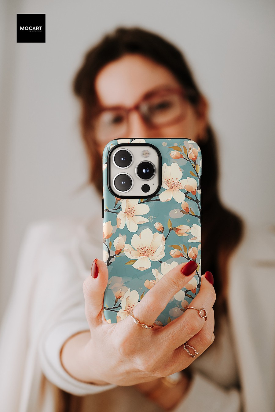 10款时尚真实手持苹果iPhone 13 Pro手机壳保护壳设计展示效果图PSD样机模板iPhone 13Pro Matte Tough Case v.11 样机素材 第10张-素材湾丨精选海外优质设计素材资源 10款时尚真实手持苹果iPhone 13 Pro手机壳保护壳设计展示效果图PSD样机模板iPhone 13Pro Matte Tough Case v.11 样机素材 sucaiwan.com