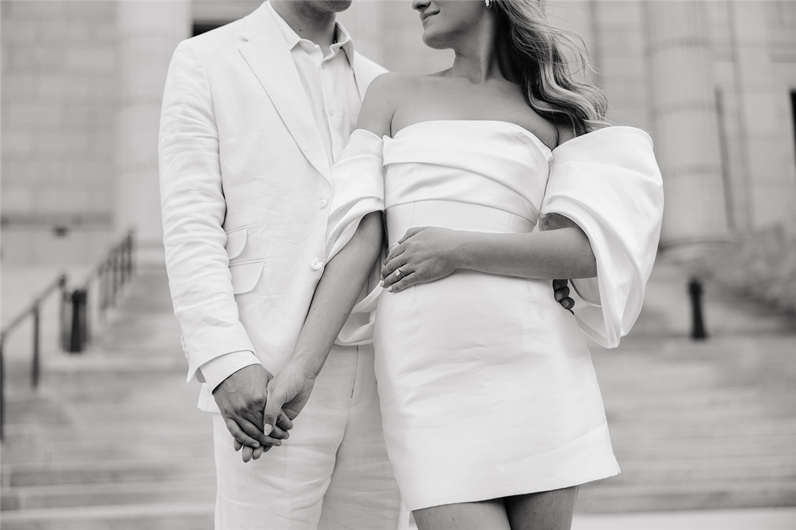 永恒清新温暖黑白色调婚礼情侣摄影照片调色Lightroom预设包G-Presets x Janelle Elise 2 插件预设 第15张-素材湾丨精选海外优质设计素材资源 永恒清新温暖黑白色调婚礼情侣摄影照片调色Lightroom预设包G-Presets x Janelle Elise 2 插件预设 sucaiwan.com