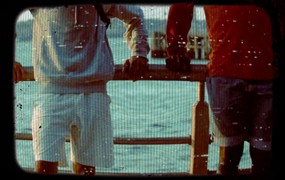 达芬奇模板:复古老式电视扫描线CRT失真闪烁颗粒状纹理效果模板+LUT调色预设