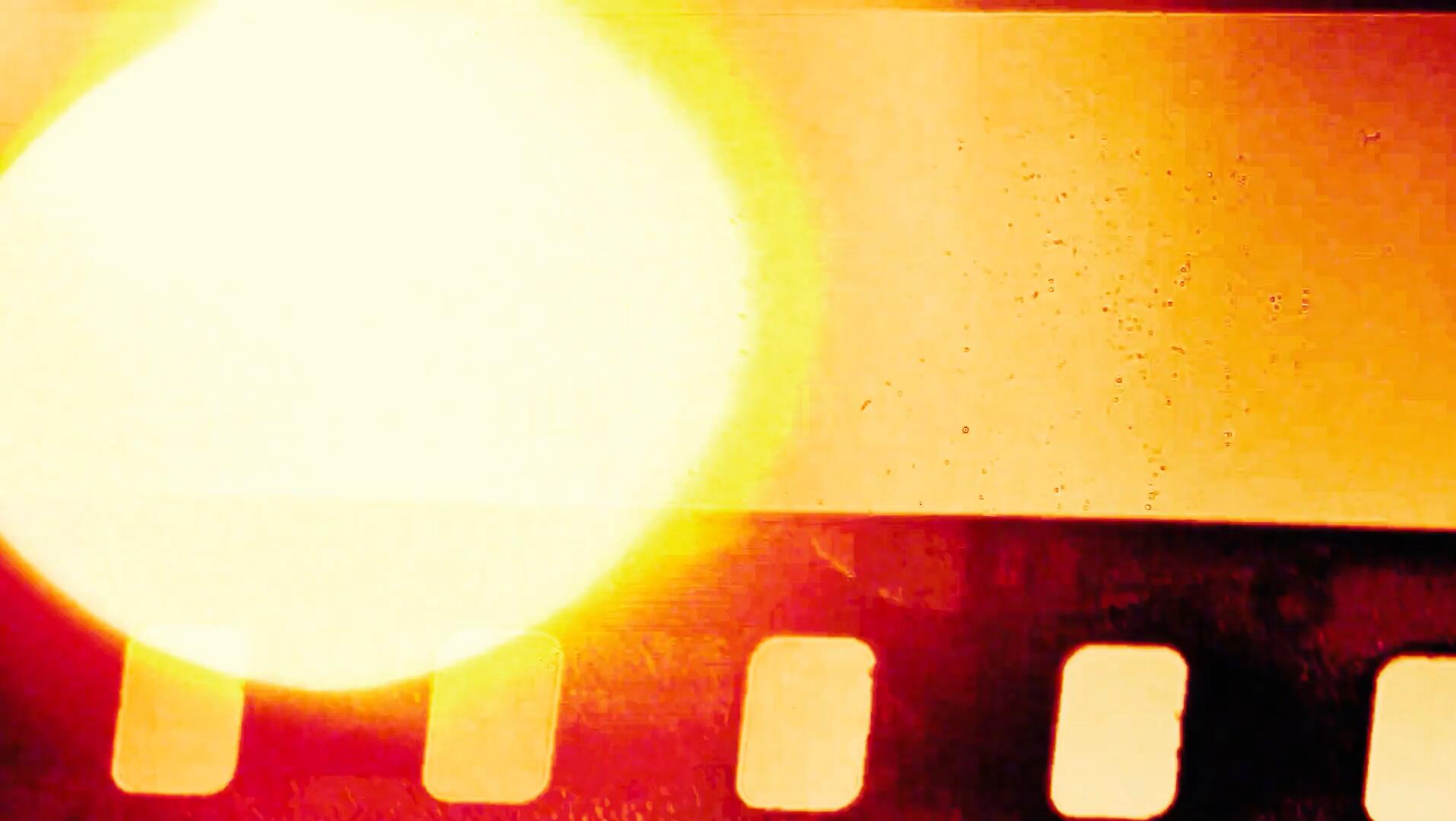 AE/PR/达芬奇模板:50个复古老式电影美学胶片打孔燃烧噪点转场过渡效果 Film Transitions , 第3张-素材湾丨精选海外优质设计素材资源 AE/PR/达芬奇模板:50个复古老式电影美学胶片打孔燃烧噪点转场过渡效果 Film Transitions , sucaiwan.com