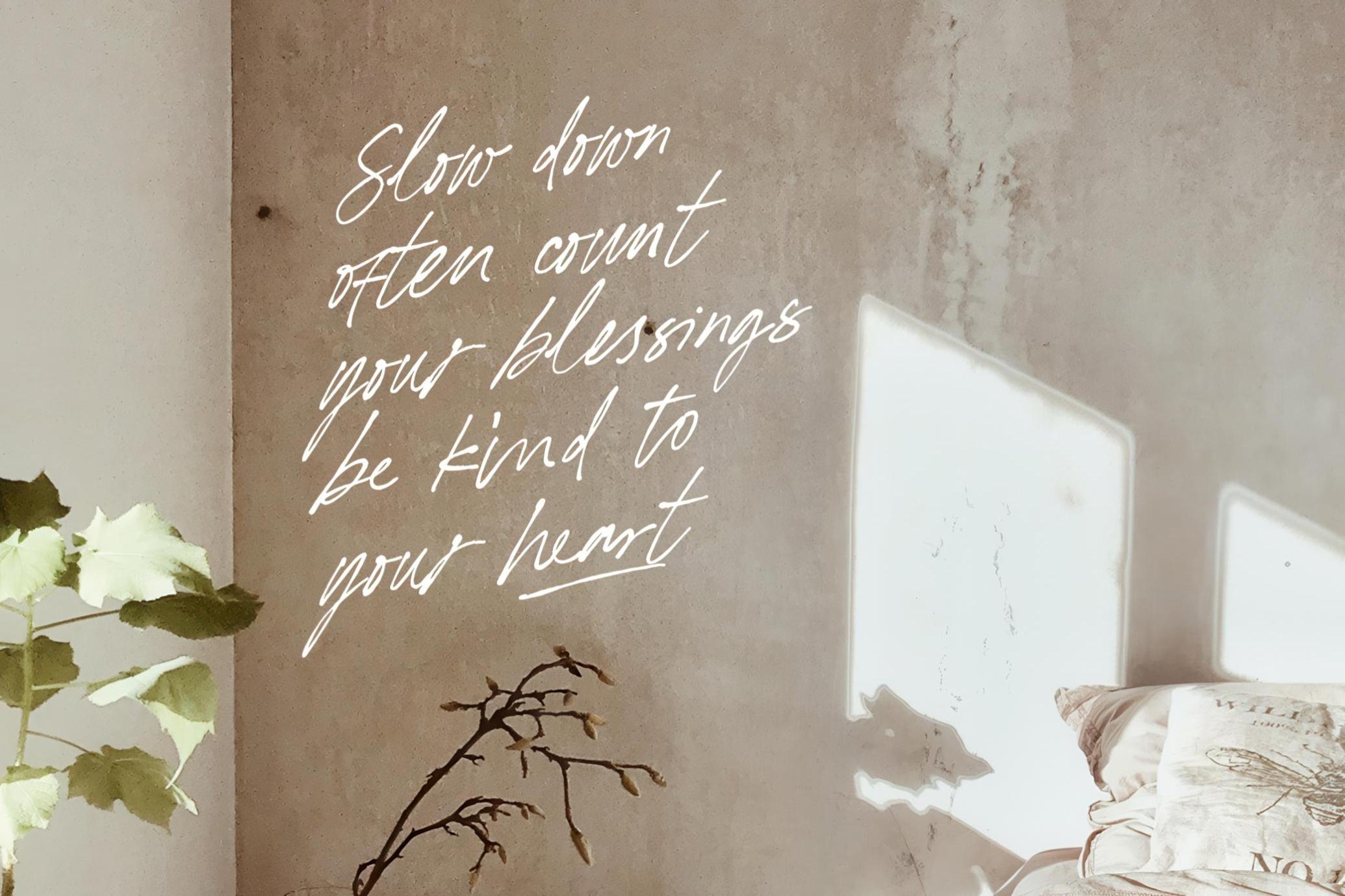 Pure Nature — Organic Font Duo 2款时尚社交媒体海报图形产品包装手写装饰无衬线字体 , 第4张-素材湾丨精选海外优质设计素材资源 Pure Nature — Organic Font Duo 2款时尚社交媒体海报图形产品包装手写装饰无衬线字体 , sucaiwan.com