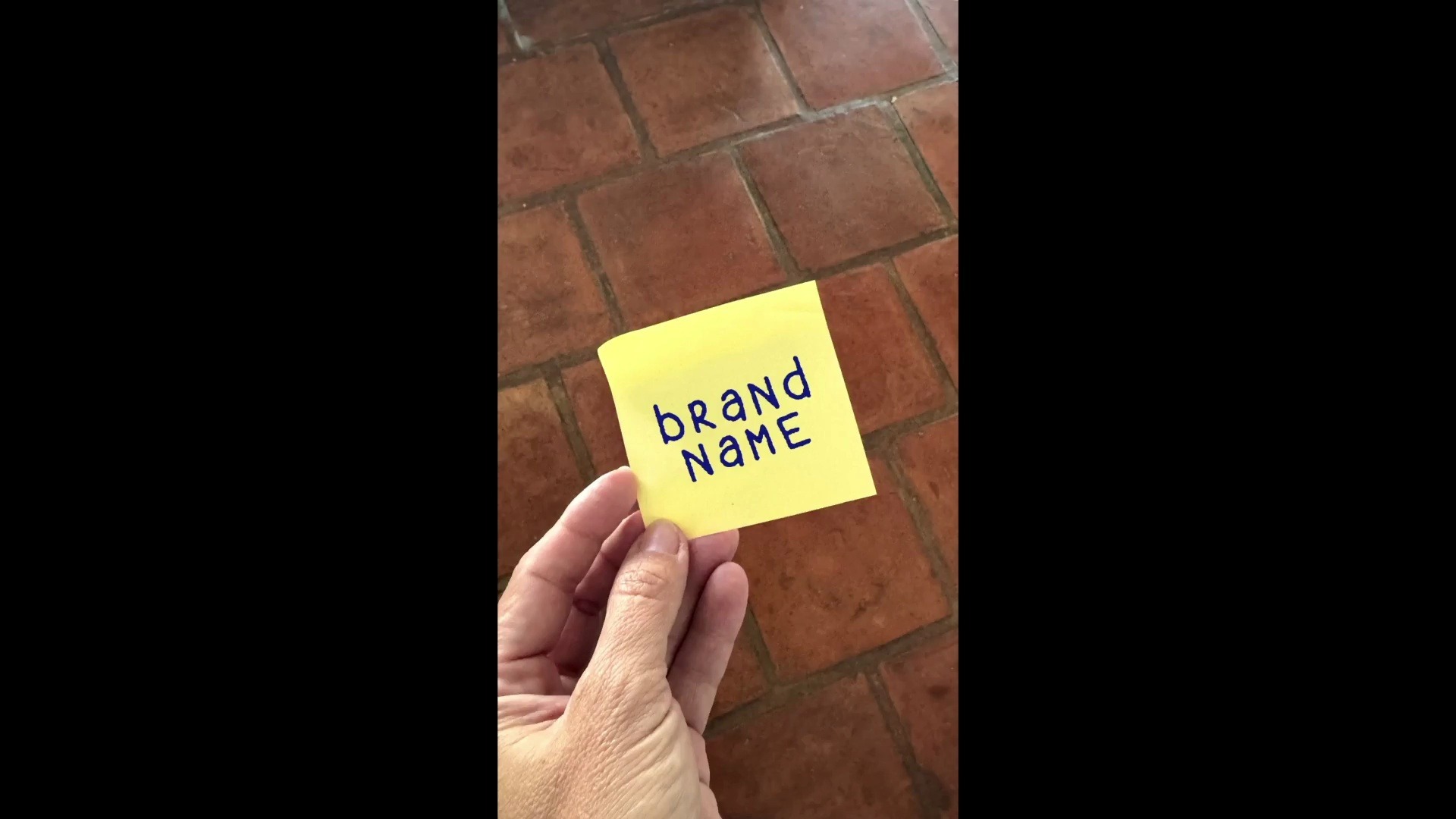 AE模板：创意快速剪辑手持标签LOGO展示 , sucaiwan.com