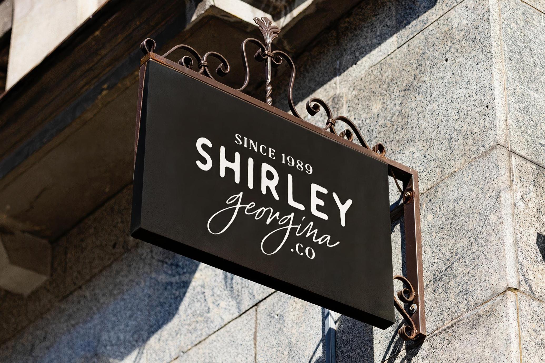 优雅品牌包装徽标设计衬线英文字体安装包 Tropica Gardens — Font Trio 设计素材 第6张-素材湾丨精选海外优质设计素材资源 优雅品牌包装徽标设计衬线英文字体安装包 Tropica Gardens — Font Trio 设计素材 sucaiwan.com