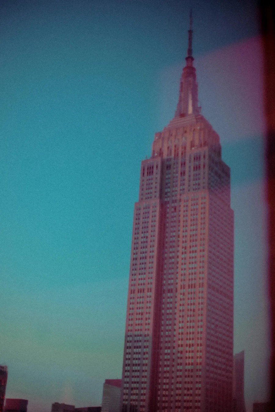 复古70年代胶片模拟鲜艳浓郁色彩城市人文扫街叙事人像风光LR预设 Maris Jones - The 70s - Nostalgic , 第7张-素材湾丨精选海外优质设计素材资源 复古70年代胶片模拟鲜艳浓郁色彩城市人文扫街叙事人像风光LR预设 Maris Jones - The 70s - Nostalgic , sucaiwan.com