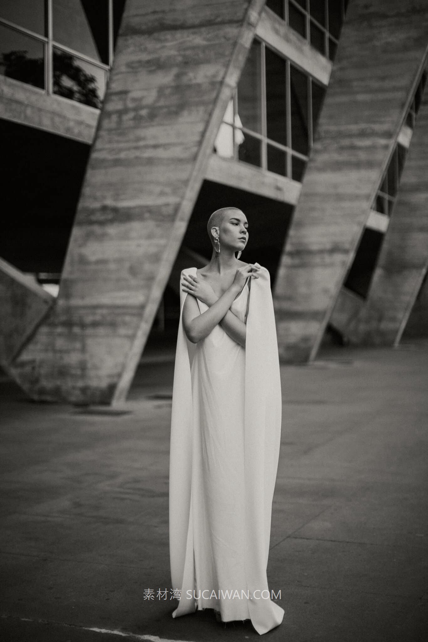 高级风格化淡金色黑白柔和复古人物肖像写真照片调色Lightroom预设包Archipelago – North Star Presets 插件预设 第3张-素材湾丨精选海外优质设计素材资源 高级风格化淡金色黑白柔和复古人物肖像写真照片调色Lightroom预设包Archipelago – North Star Presets 插件预设 sucaiwan.com