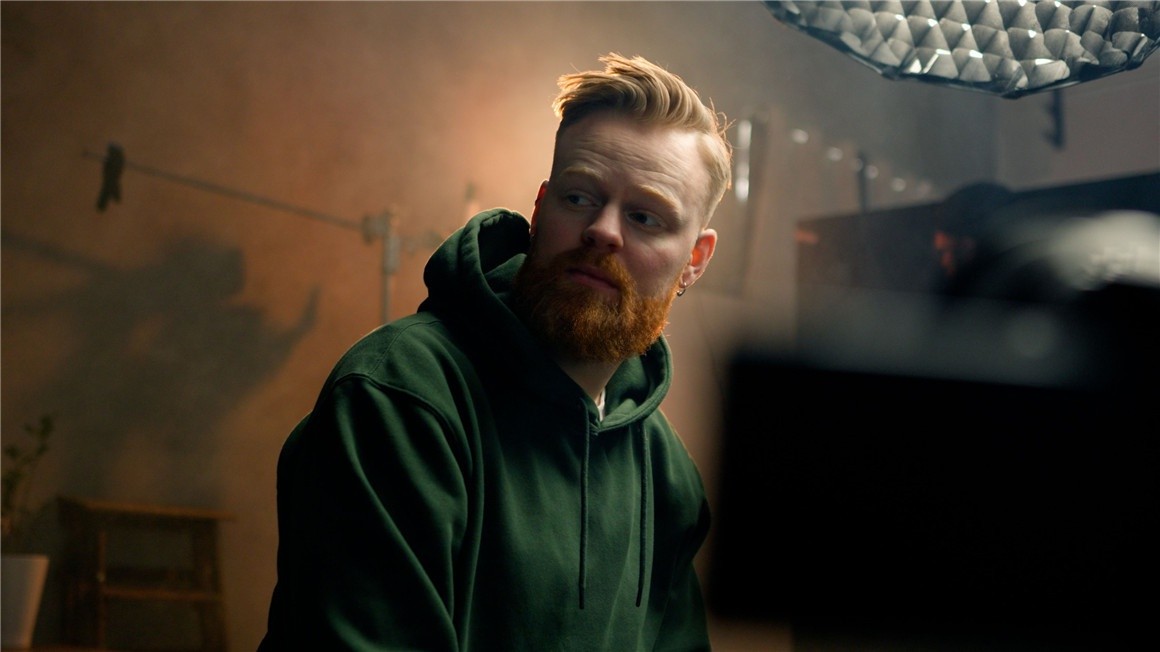 大师课程:油管B站工作室频道照明、打光、色彩、布景、设计、音频、相机视频课程 That Icelandic Guy – YouTube Studio Masterclass , 第7张-素材湾丨精选海外优质设计素材资源 大师课程:油管B站工作室频道照明、打光、色彩、布景、设计、音频、相机视频课程 That Icelandic Guy – YouTube Studio Masterclass , sucaiwan.com