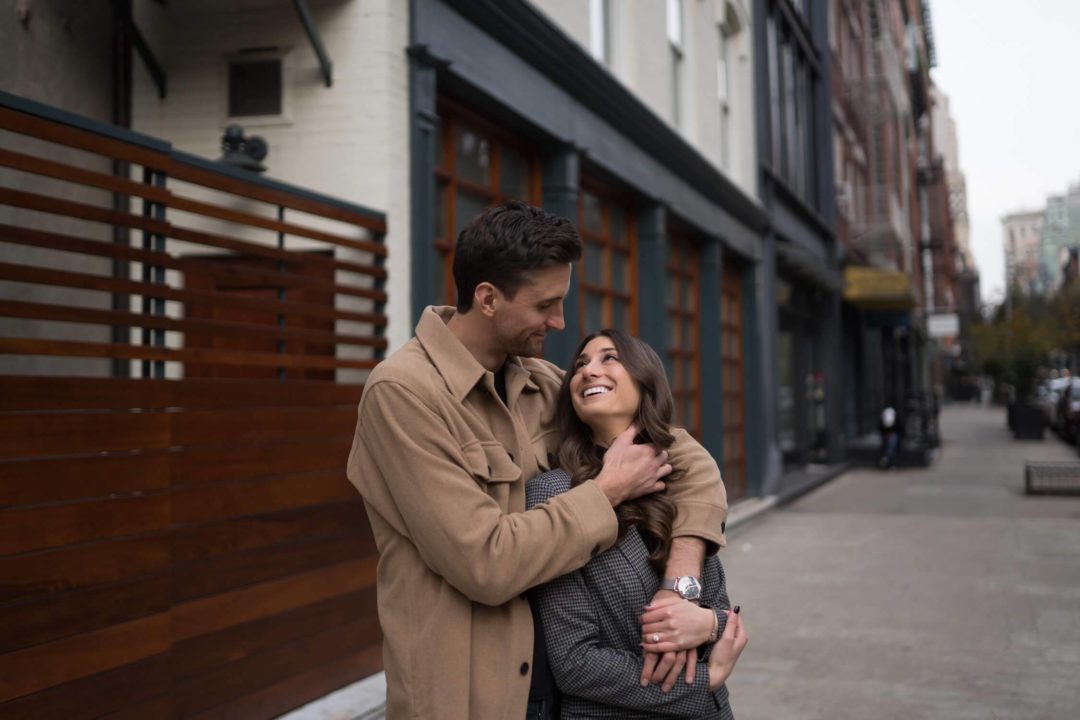 复古怀旧电影胶片模拟颗粒晕影纹理人文扫街LR调色预设 G-Presets - Deidre and Jon Presets 插件预设 第4张-素材湾丨精选海外优质设计素材资源 复古怀旧电影胶片模拟颗粒晕影纹理人文扫街LR调色预设 G-Presets - Deidre and Jon Presets 插件预设 sucaiwan.com