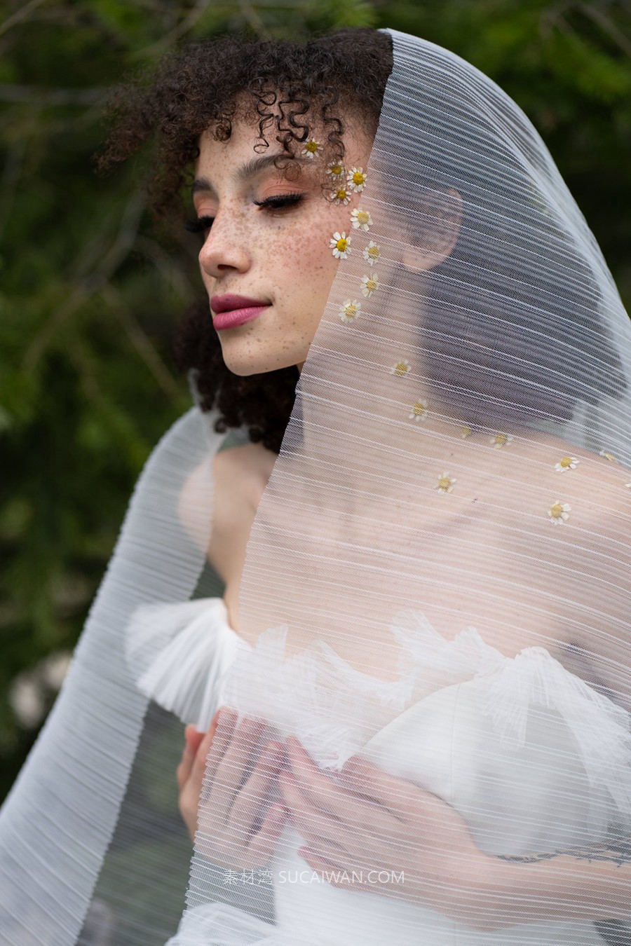 永恒纯粹原始美学电影级户外婚礼情侣肖像摄影照片调色Lightroom预设Archipelago – Vertias + Light Effects , 第11张-素材湾丨精选海外优质设计素材资源 永恒纯粹原始美学电影级户外婚礼情侣肖像摄影照片调色Lightroom预设Archipelago – Vertias + Light Effects , sucaiwan.com