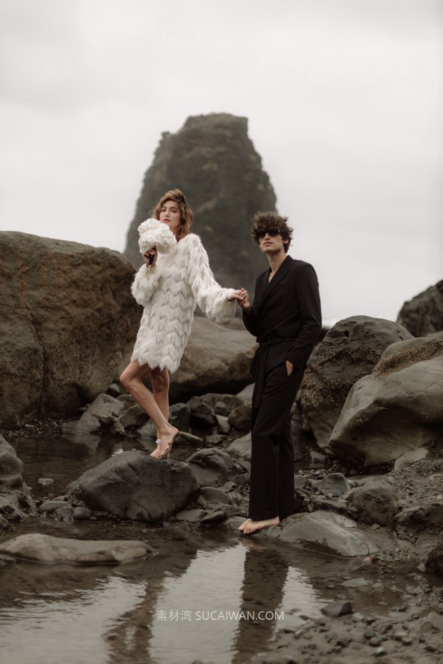 永恒纯粹原始美学电影级户外婚礼情侣肖像摄影照片调色Lightroom预设Archipelago – Vertias + Light Effects , 第12张-素材湾丨精选海外优质设计素材资源 永恒纯粹原始美学电影级户外婚礼情侣肖像摄影照片调色Lightroom预设Archipelago – Vertias + Light Effects , sucaiwan.com