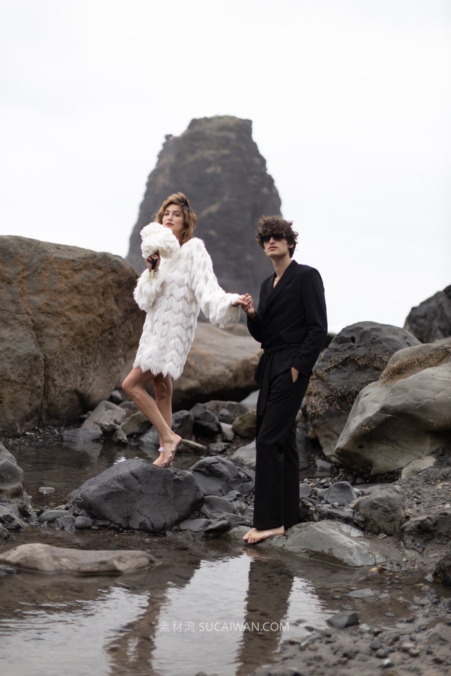 永恒纯粹原始美学电影级户外婚礼情侣肖像摄影照片调色Lightroom预设Archipelago – Vertias + Light Effects , 第13张-素材湾丨精选海外优质设计素材资源 永恒纯粹原始美学电影级户外婚礼情侣肖像摄影照片调色Lightroom预设Archipelago – Vertias + Light Effects , sucaiwan.com