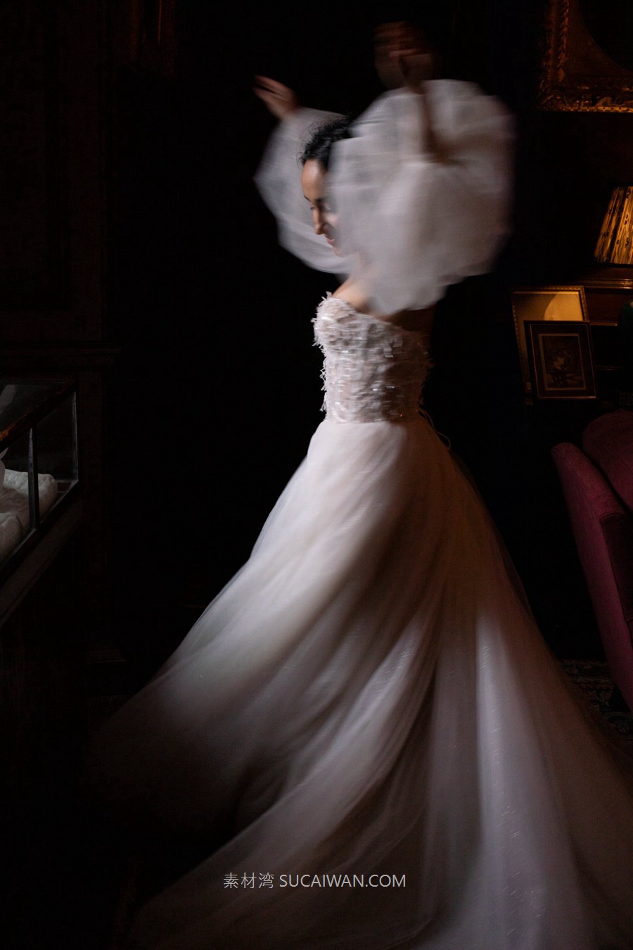 永恒纯粹原始美学电影级户外婚礼情侣肖像摄影照片调色Lightroom预设Archipelago – Vertias + Light Effects , 第15张-素材湾丨精选海外优质设计素材资源 永恒纯粹原始美学电影级户外婚礼情侣肖像摄影照片调色Lightroom预设Archipelago – Vertias + Light Effects , sucaiwan.com