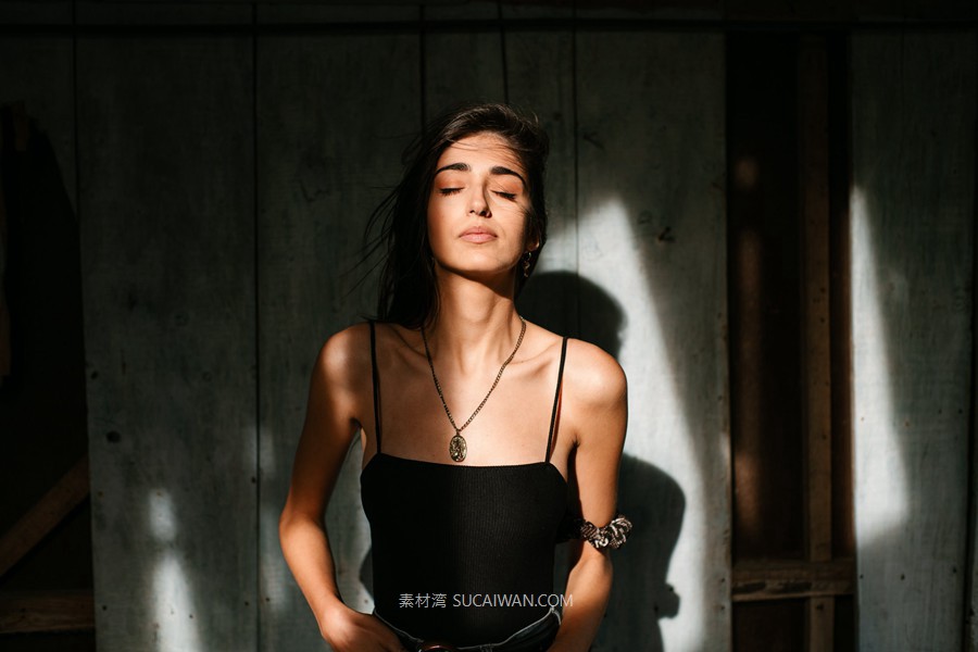 大胆精致人像肖像商业摄影Lightroom调色预设 Archipelago Quest QUEST 45 – ATELIER , 第9张-素材湾丨精选海外优质设计素材资源 大胆精致人像肖像商业摄影Lightroom调色预设 Archipelago Quest QUEST 45 – ATELIER , sucaiwan.com