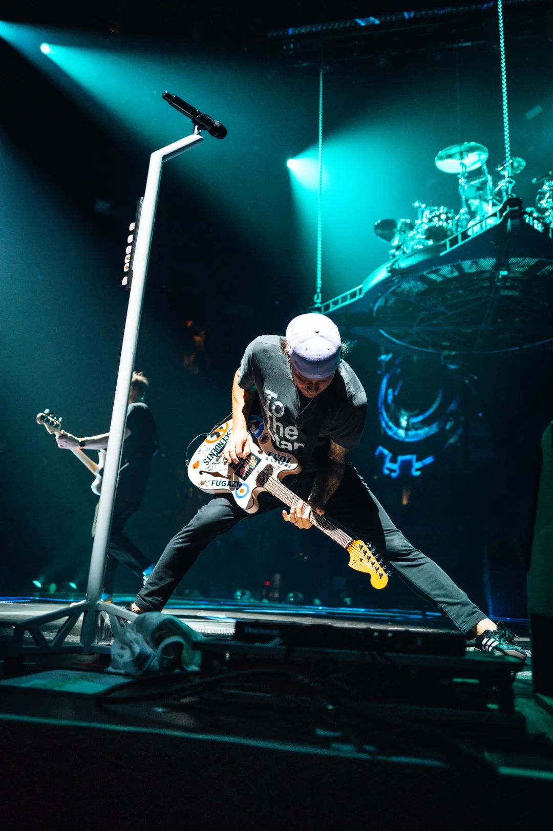 全新纪实风格情绪氛围人文旅拍人像摄影Lightroom调色预设 Peter Mckinnon PMV5 Lightroom Presets 2024 插件预设 sucaiwan.com