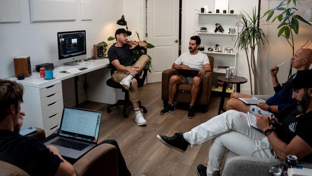 专业商业婚礼电影广告拍摄制作业务建立全流程视频课程 中英文字幕 The Art of Documentary – Create & Earn Course 设计教程 第2张-素材湾丨精选海外优质设计素材资源 专业商业婚礼电影广告拍摄制作业务建立全流程视频课程 中英文字幕 The Art of Documentary – Create & Earn Course 设计教程 sucaiwan.com