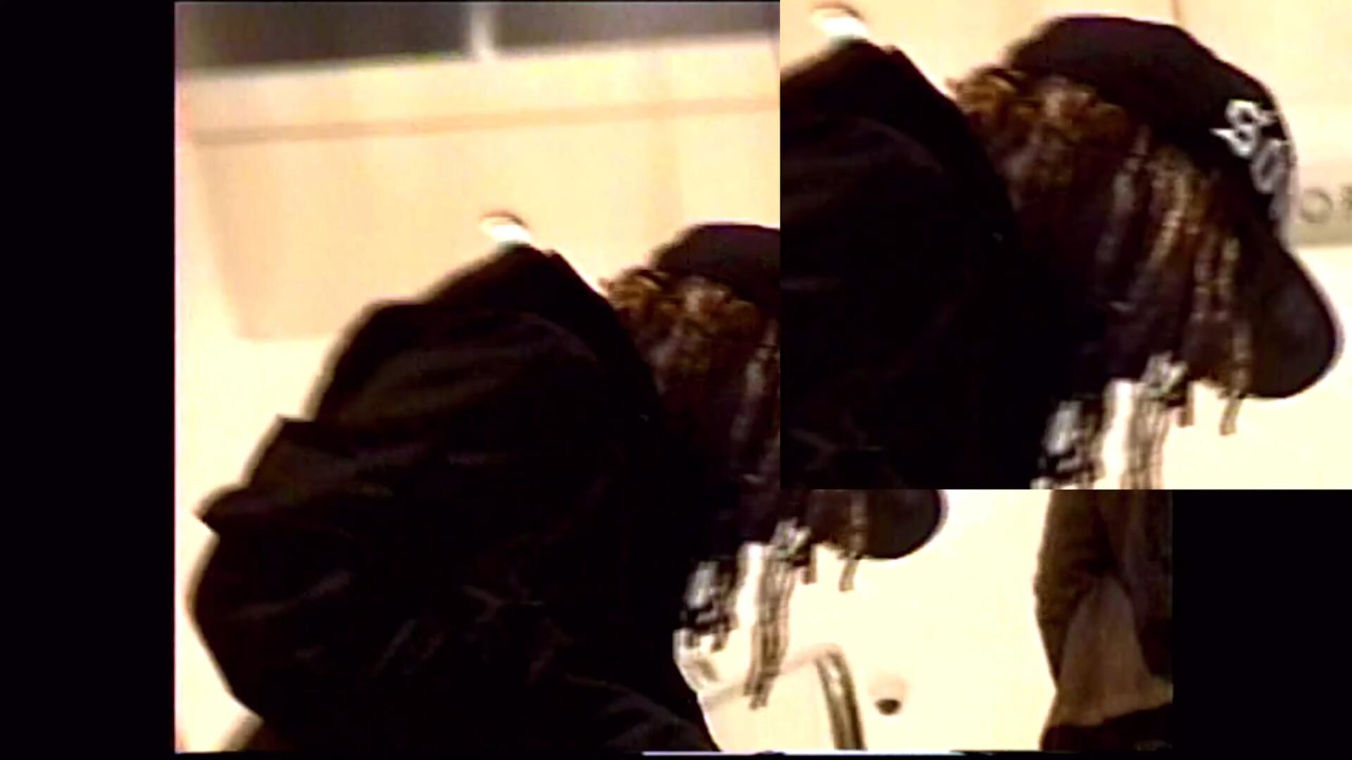 115个复古千禧CRT故障风格视觉美学科技毛刺叠加纹理视频素材+AE预设 GLTCH ESSENTIALS (115 OVERLAYS) , 第6张-素材湾丨精选海外优质设计素材资源 115个复古千禧CRT故障风格视觉美学科技毛刺叠加纹理视频素材+AE预设 GLTCH ESSENTIALS (115 OVERLAYS) , sucaiwan.com