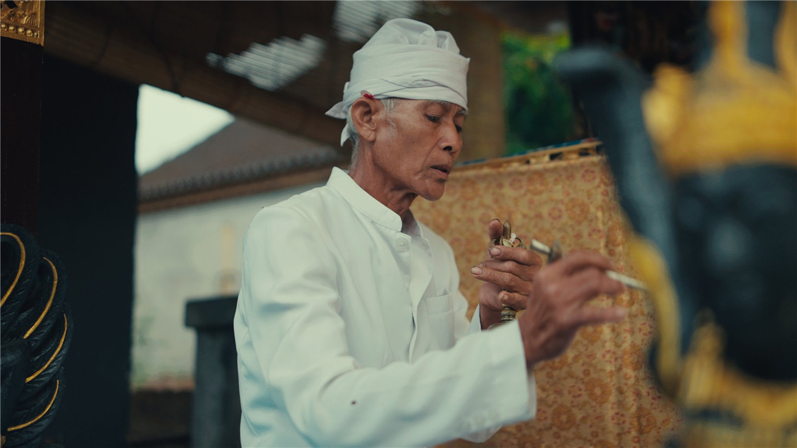 Luca Epifany Filmic LUTS 热门胶片电影美学旅拍电氛围感LUT+PoweGrade调色节点 插件预设 第12张-素材湾丨精选海外优质设计素材资源 Luca Epifany Filmic LUTS 热门胶片电影美学旅拍电氛围感LUT+PoweGrade调色节点 插件预设 sucaiwan.com