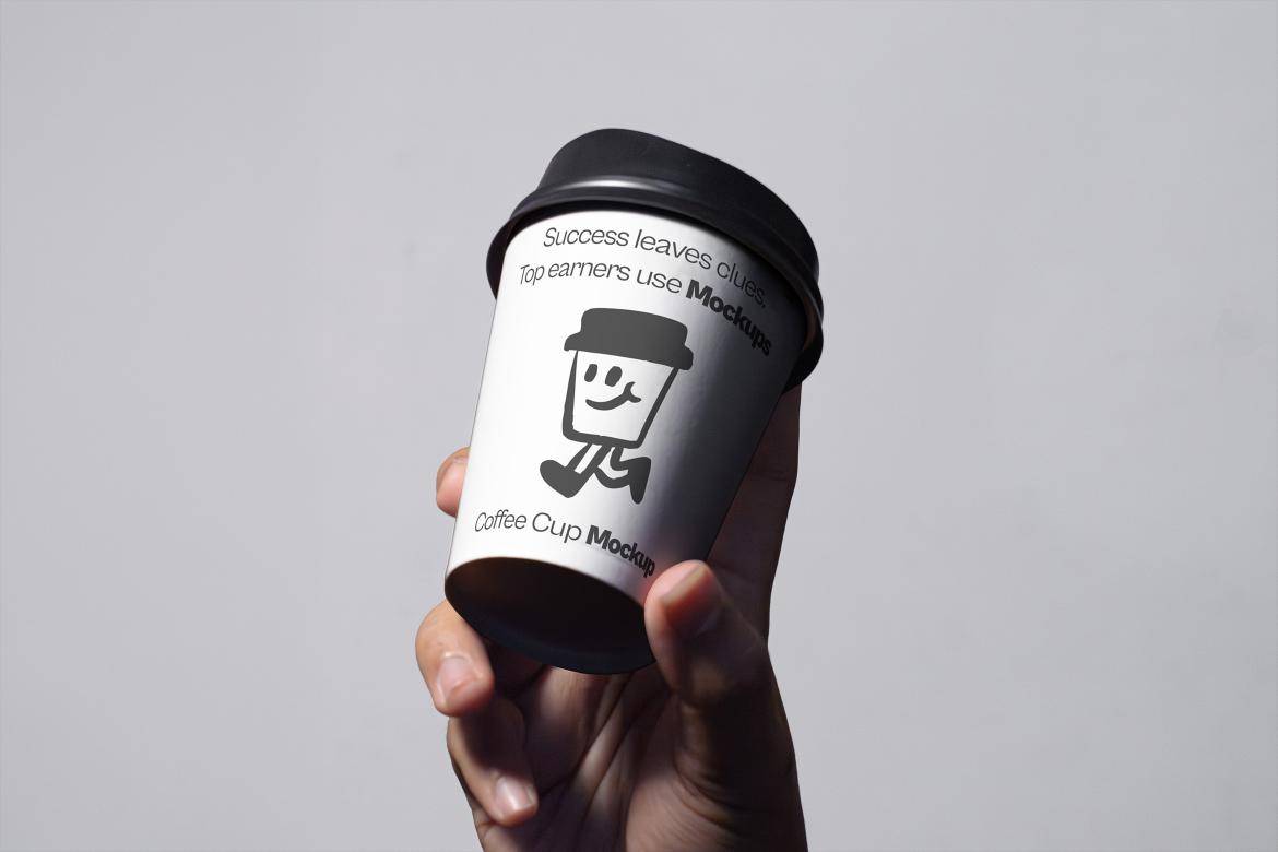 4款手持一次性咖啡杯纸杯vi设计展示效果图psd样机模板 Paper Cup Mockup , 第3张-素材湾丨精选海外优质设计素材资源 4款手持一次性咖啡杯纸杯vi设计展示效果图psd样机模板 Paper Cup Mockup , sucaiwan.com