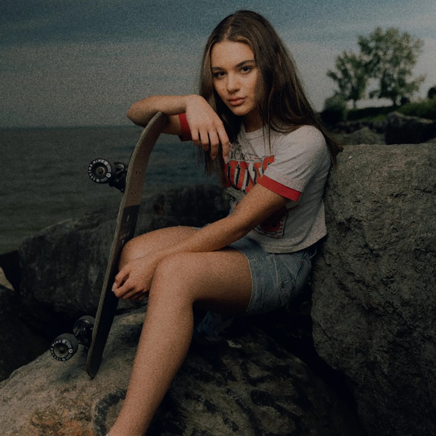 Analogica Lab – LUT FERRANIACOLOR 35MM Film Emulation 复古费拉尼亚彩色35MM胶片模拟LOG/Rec709后期调色LUT预设 , 第4张-素材湾丨精选海外优质设计素材资源 Analogica Lab – LUT FERRANIACOLOR 35MM Film Emulation 复古费拉尼亚彩色35MM胶片模拟LOG/Rec709后期调色LUT预设 , sucaiwan.com